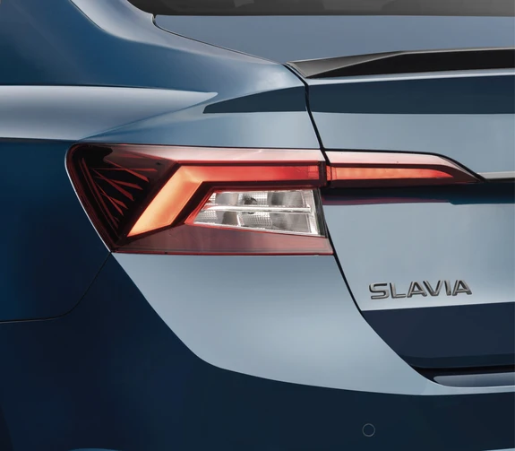 Darkened Tail Lamps 